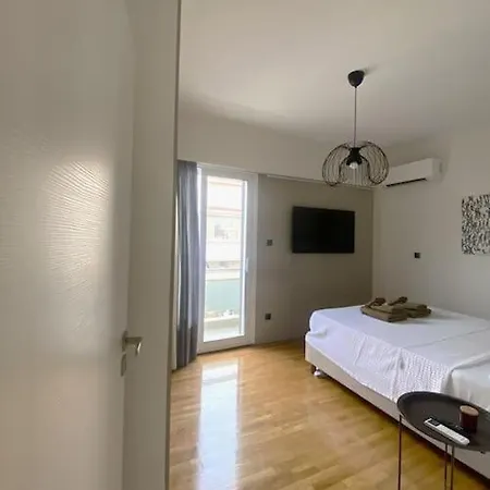 Mary's Haven Near Metro Station And Acropolis Apartament
